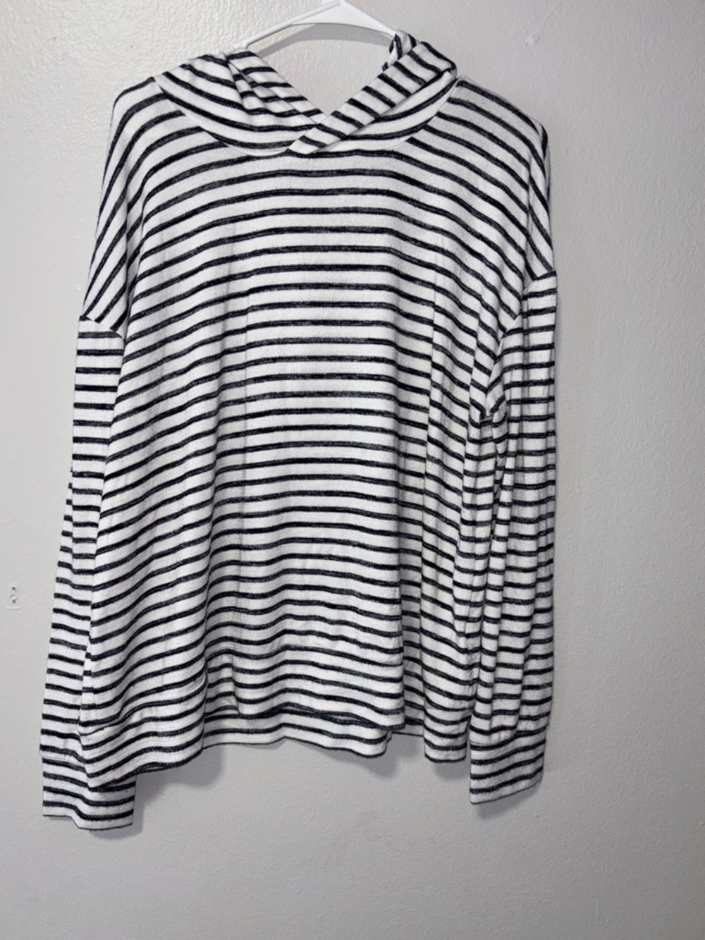 Striped Hooded Long Sleeve Top - Black & White